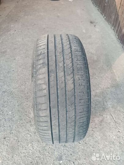 Winrun R330 245/45 R18