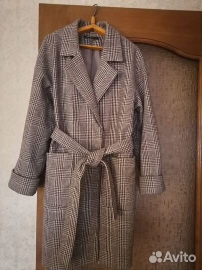 Продаю демисезоннее пальто