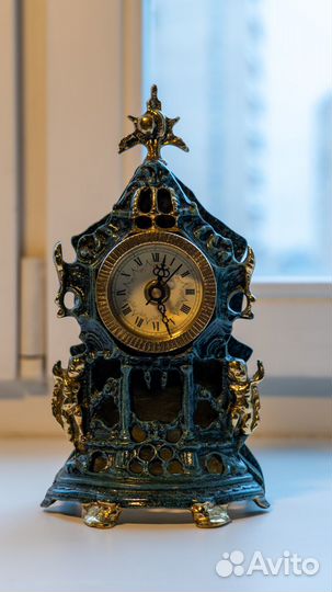 Часы настольные