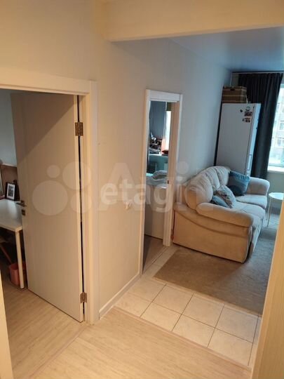 2-к. квартира, 43 м², 3/17 эт.