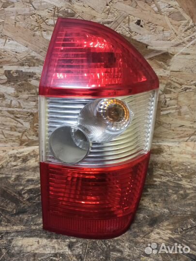Фонарь правый Chery Tiggo T11