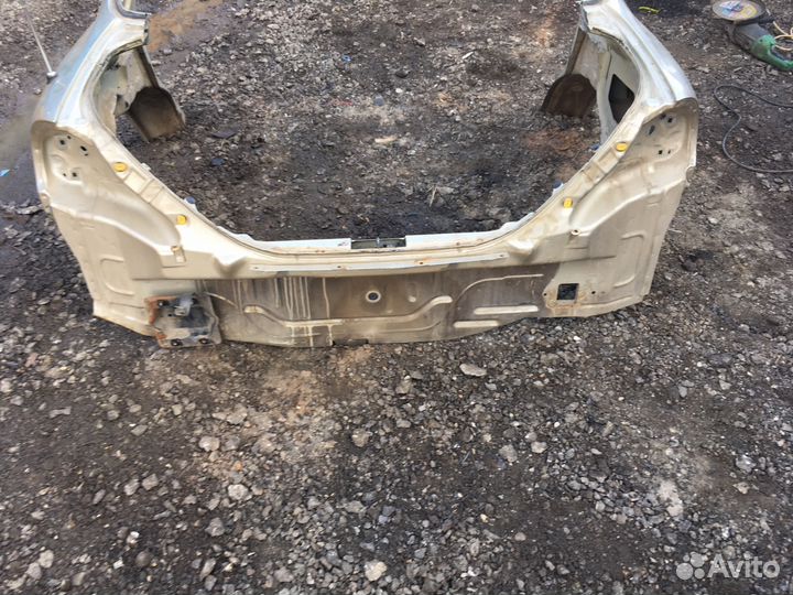 Заднее правое крыло Kia spectra