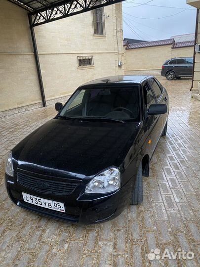 Капот приора