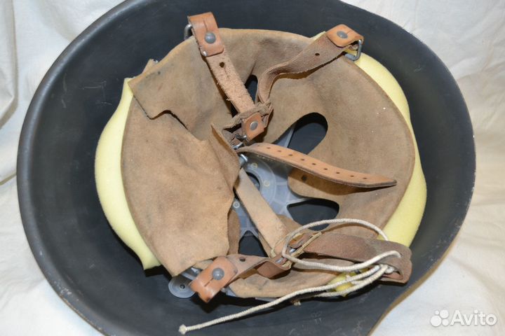 Каска ГДР (2)