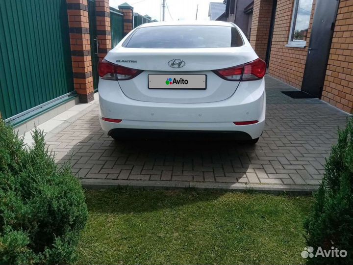 Hyundai Elantra, 2015