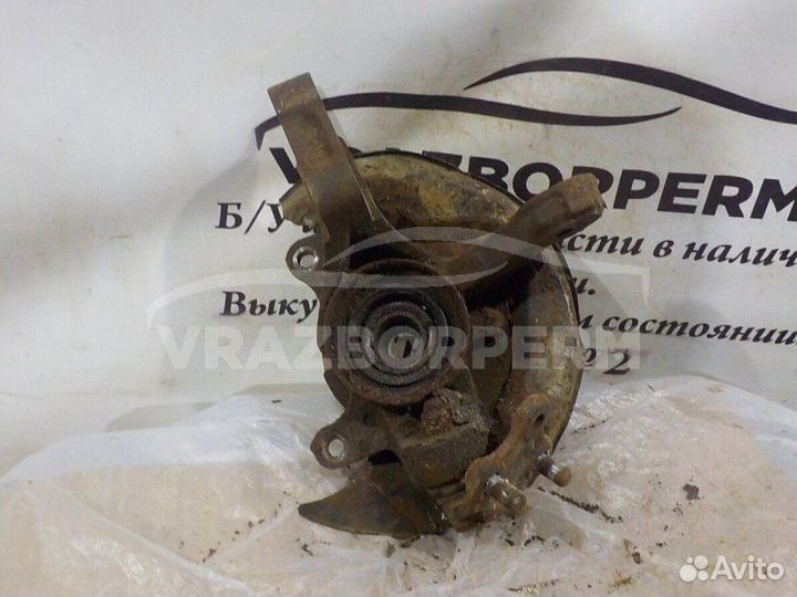 Кулак поворотный передний правый Toyota Corolla