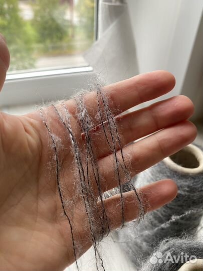 Пряжа для вязания мохер в бобинах