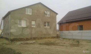 Коттедж 290 м² на участке 8 сот.