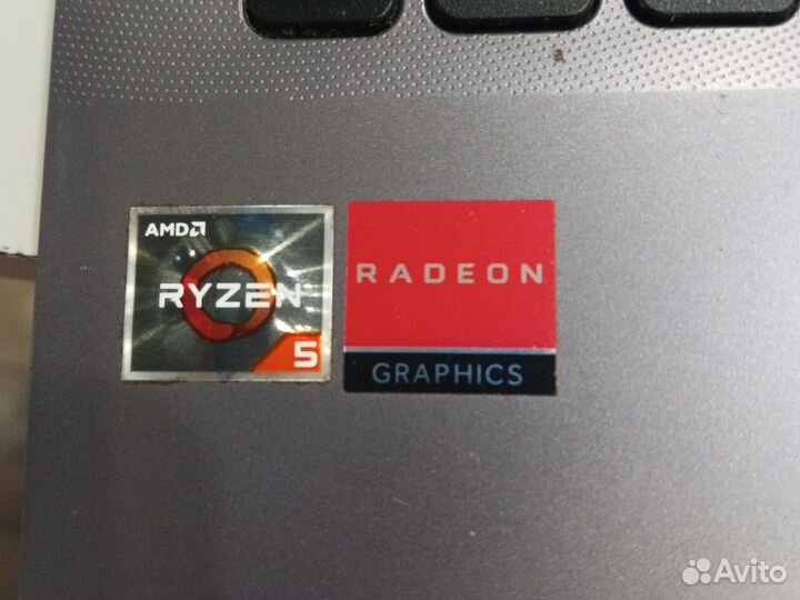 Игровой ноутбук Asus VivoBook