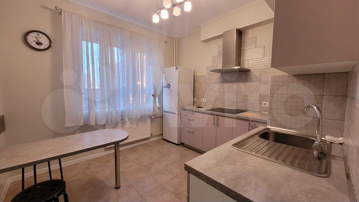 1-к. квартира, 35 м², 5/27 эт.