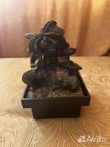 Фонтан слоны с монетками