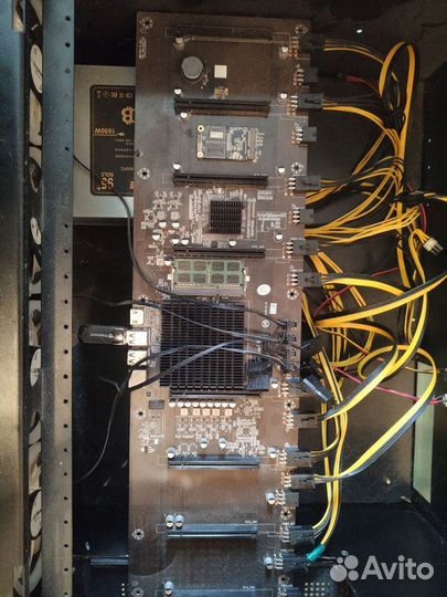 Майнинг риг на 8 видеокарт