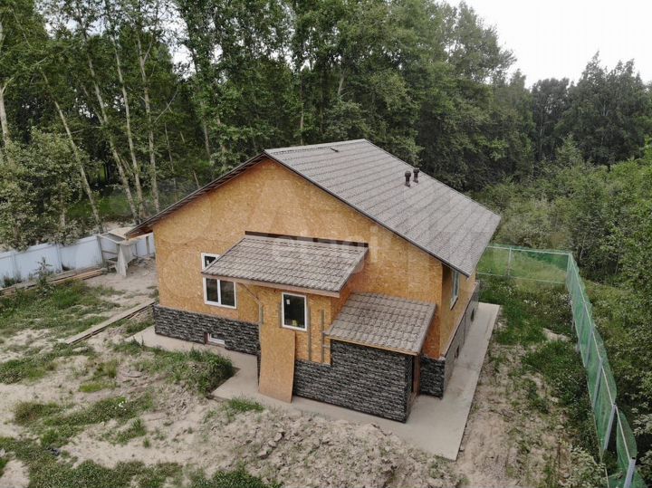 Дом 158 м² на участке 10 сот.