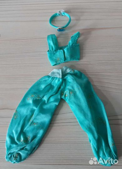Аутфит Barbie Jasmine 1992