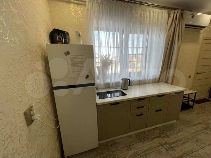 2-к. квартира, 60 м², 2/3 эт.