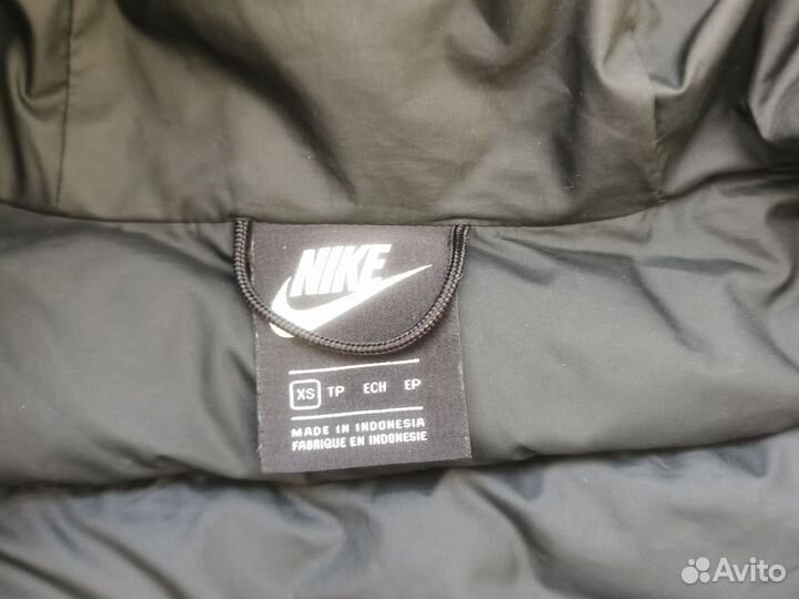 Пуховик Nike xs s