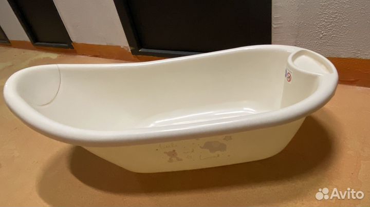 Детская ванночка и горка для купания