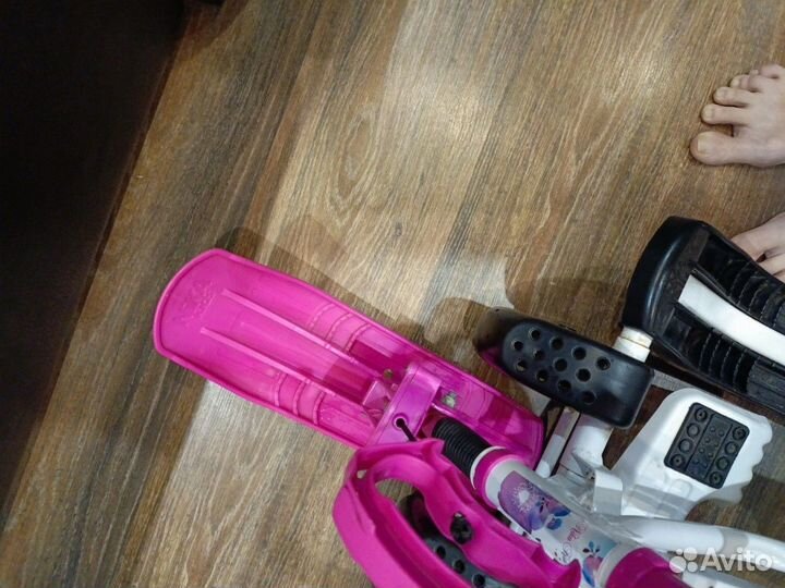 Снегокат ника с колесами