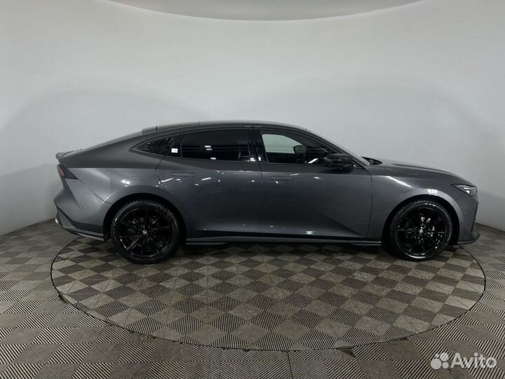 Changan UNI-V 1.5 AMT, 2023, 36 537 км