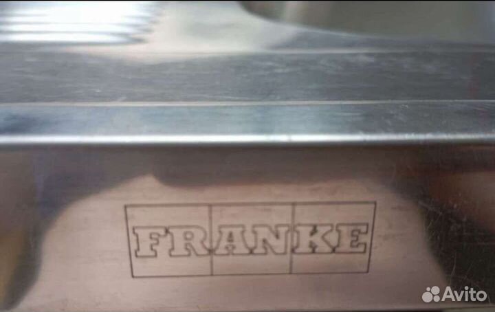 Кухонная мойка из нержавеющей стали