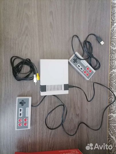 Игровая приставка