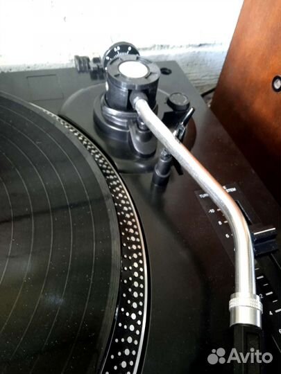 Проигрыватель винила