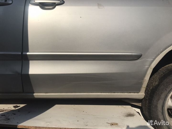 Дверь задняя левая Мазда MPV 2