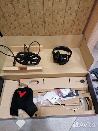 Металлоискатель minelab vanquish 540 pro-pack