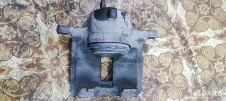 Суппорта передние nissan primera p 12