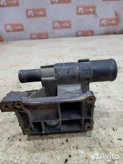 Фланец системы охлаждения Ford C-Max C214 qqdb