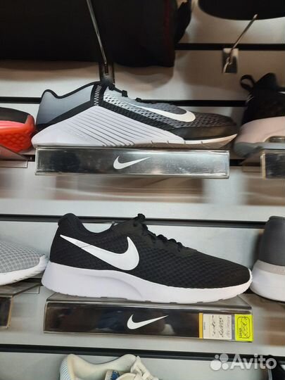 Кроссовки nike