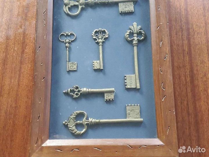 Ключница настенная