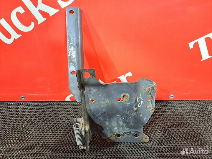Петля капота Scania 5-series