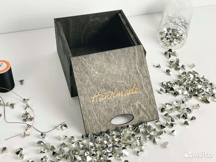 Коробка подарочная деревянная