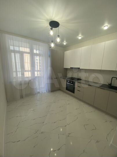 2-к. квартира, 55 м², 12/18 эт.