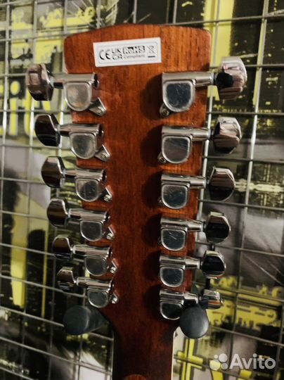 Акустическая Гитара с Подключением (Индонезия)