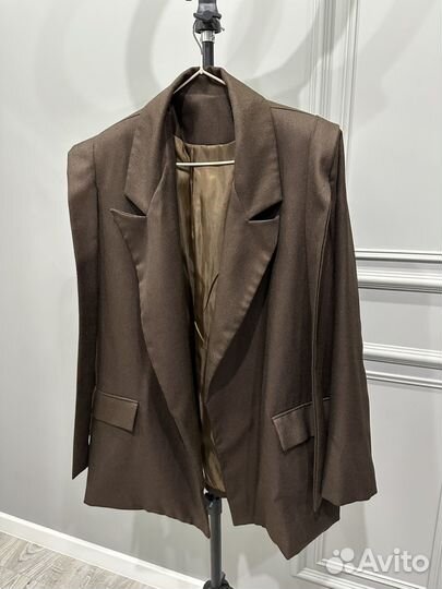 Пиджак коричневый оверсайз