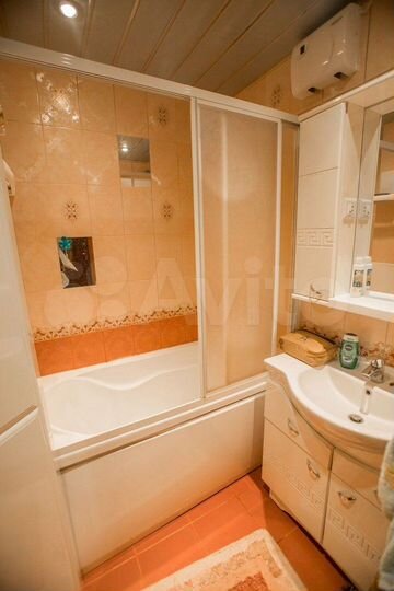 2-к. квартира, 62 м², 3/9 эт.