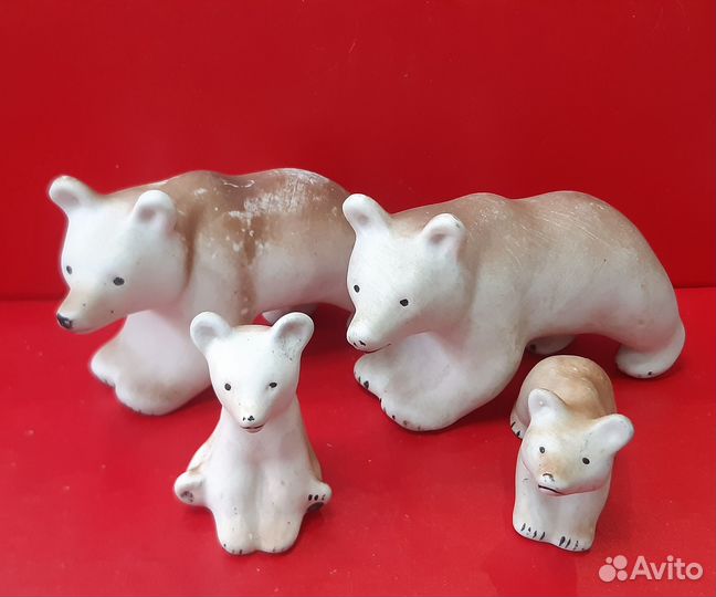 Фарфоровая композиция Медведи. Гжель 50-е