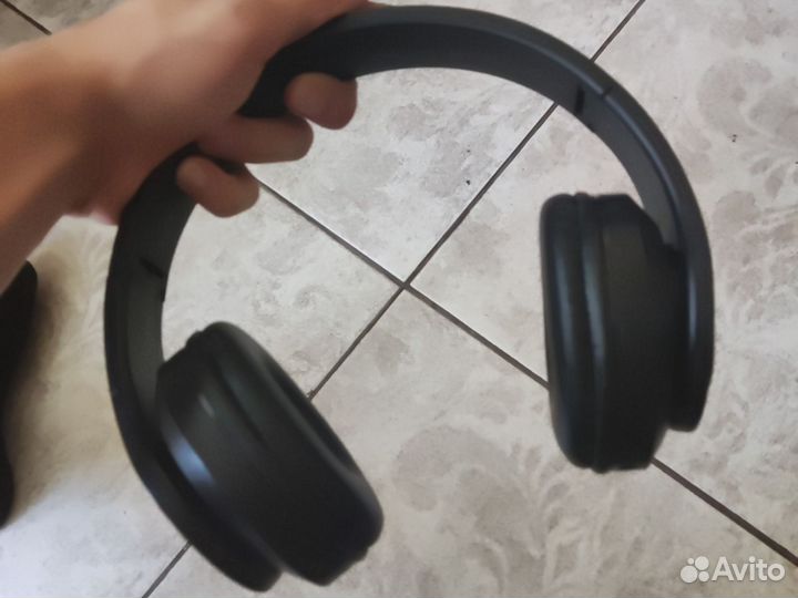 Беспроводные наушники