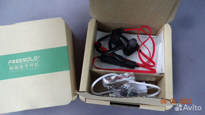 Беспроводные наушники Freesolo