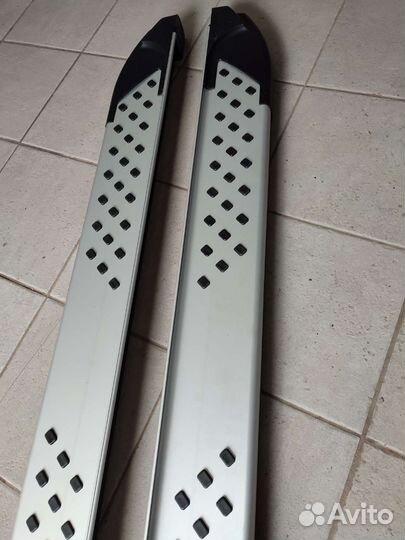 Комплект порогов Santa Fe 2018