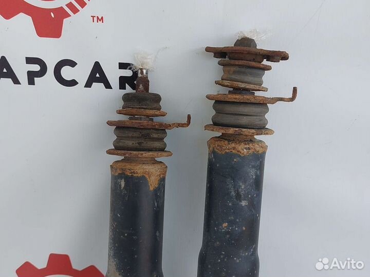 Lexus Lx570 Амортизатор задний