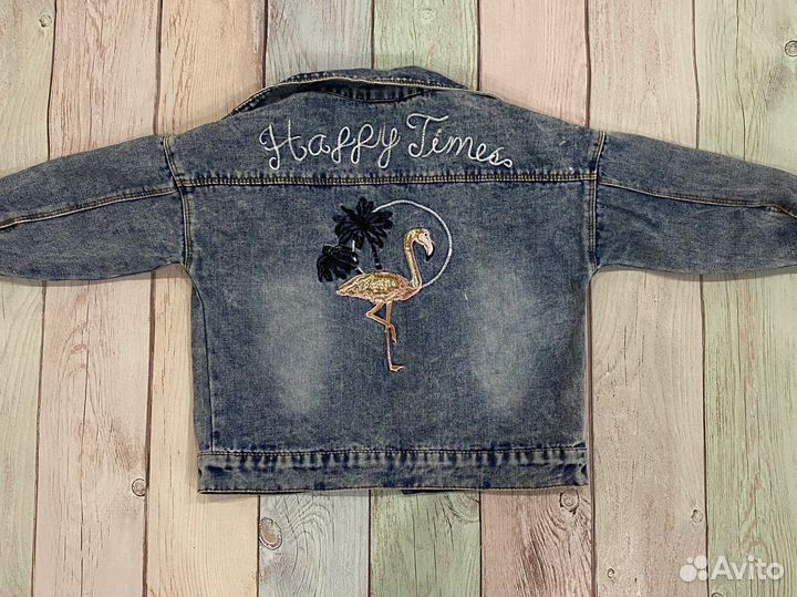 Джинсовая куртка для девочки