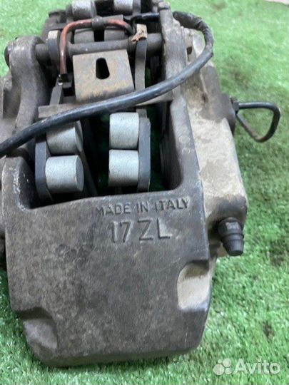 Комплект тормозов передний Volkswagen Touareg 7L