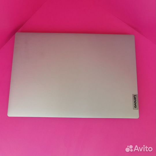 Тонкий ноутбук Lenovo i5 1135G7 2.4Ghz/8Gb