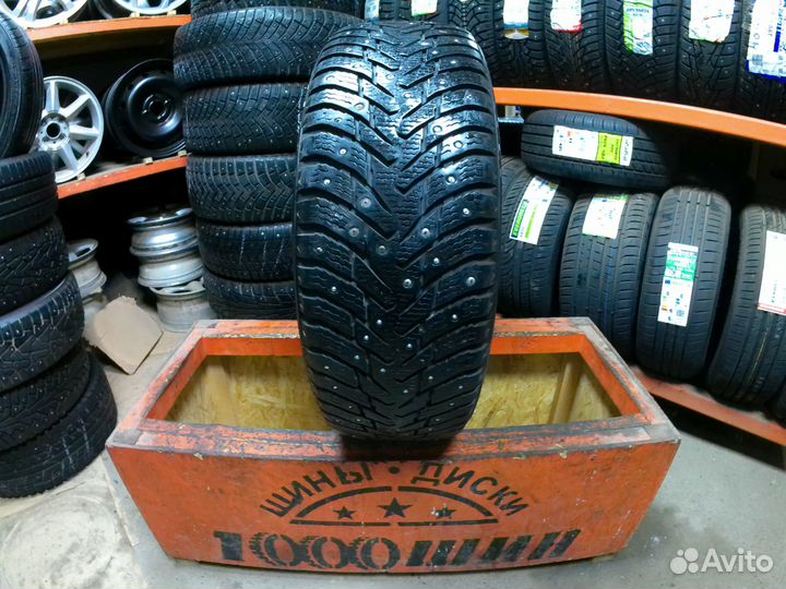 Nokian Tyres Hakkapeliitta 8 SUV 235/65 R17
