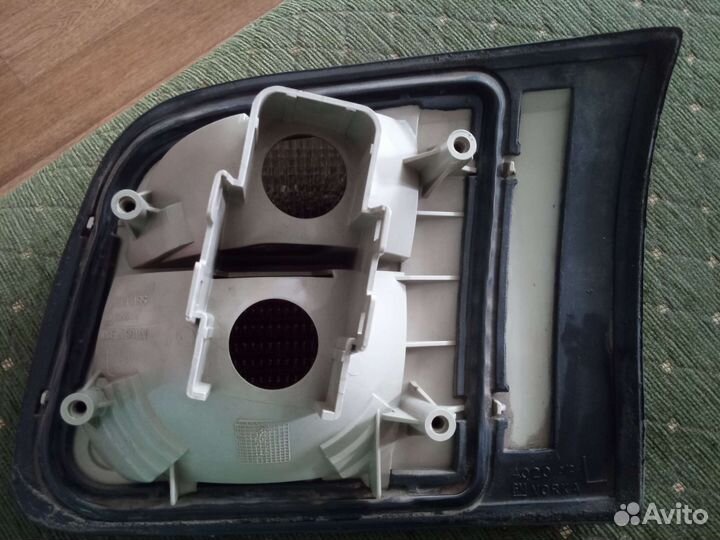 Фара багажника. Левая. Opel omega B