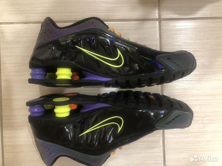 Кроссовки Nike Shox