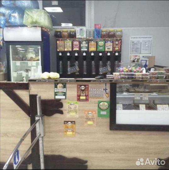 Продавец разливного пива